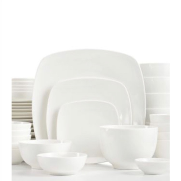 Dishes brand new - Picture 2 of 2